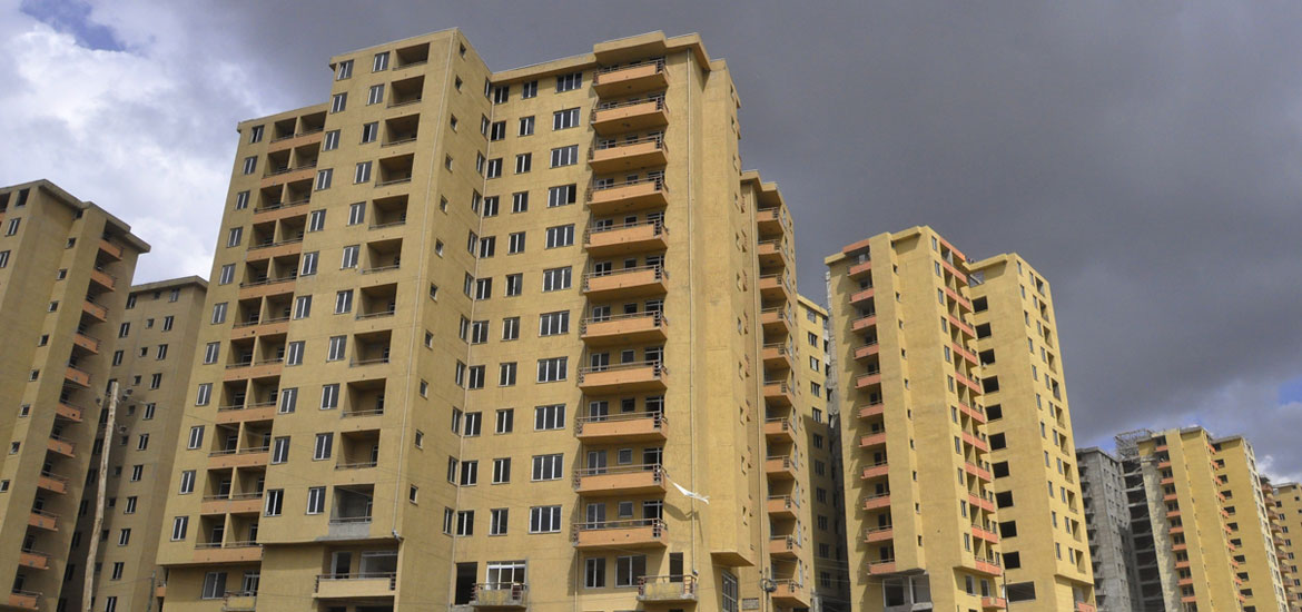 40/60 Condominium
